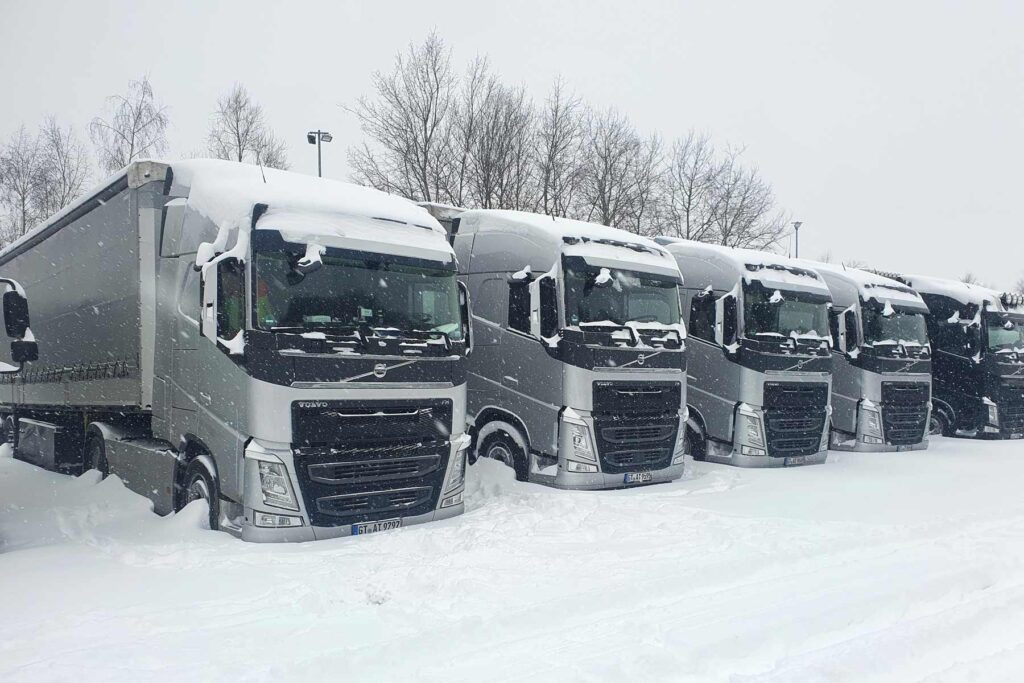 o-w-t Fahrzeuge im Schnee