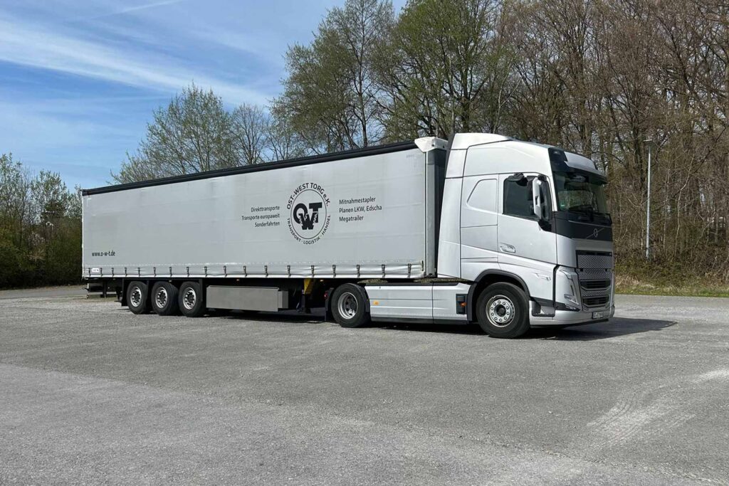 Standarte Tautliner mit Edscha